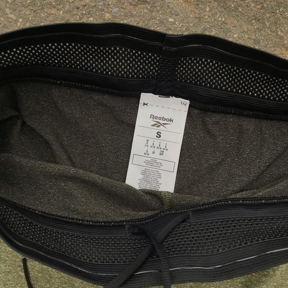 Reebok cropped leggings - Picture 3 of 8